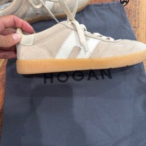 Hogan Beige Suede - Cool Sneakers Sz 7